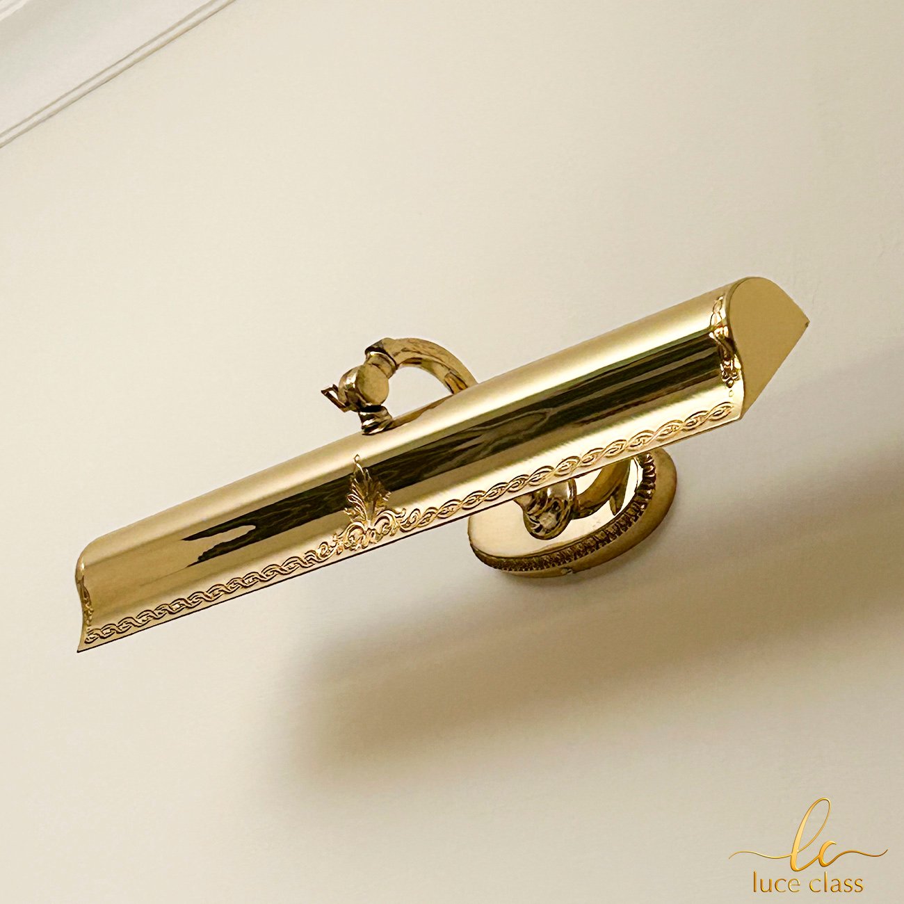 C383_ORO-1.jpg