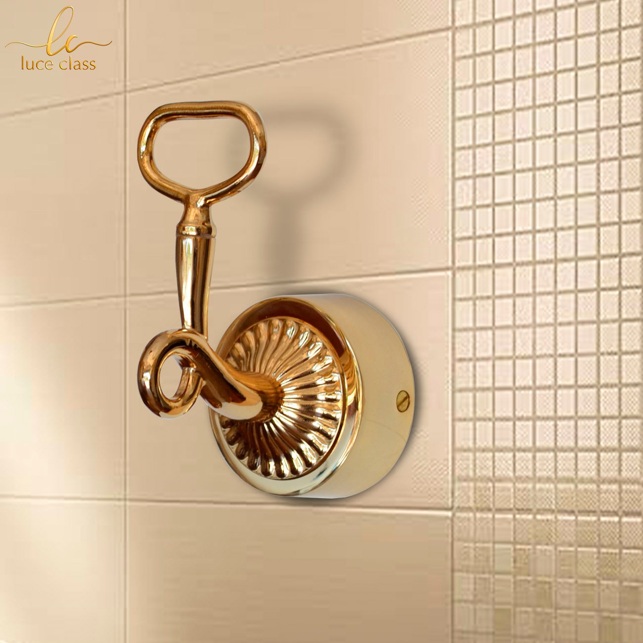 C618_ORO.4.jpg