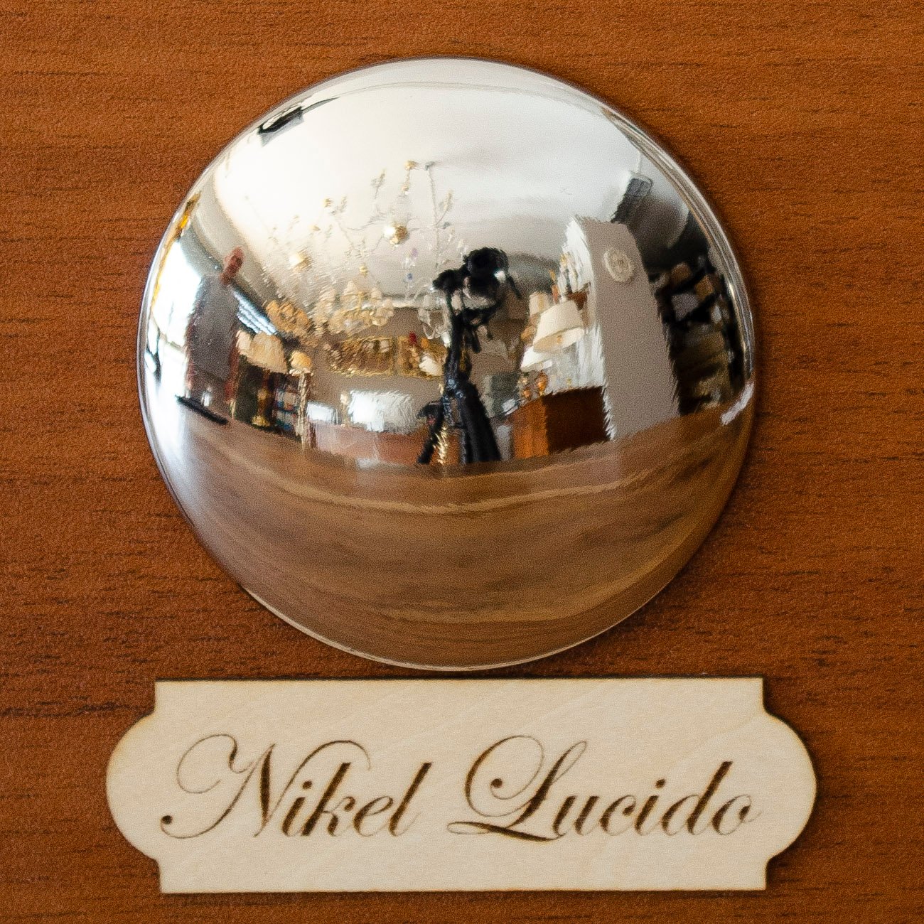 NIKEL-LUCIDO.jpg